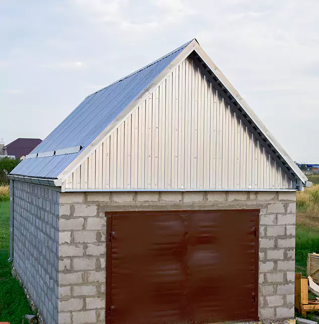 Trusted Garage Roof Repair Company: Keeping Highland Park, IL Properties Sealed and Secure