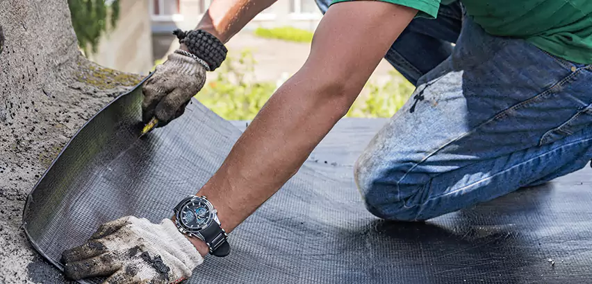 Professional Roof Water Damage Repair Services in Highland Park, IL