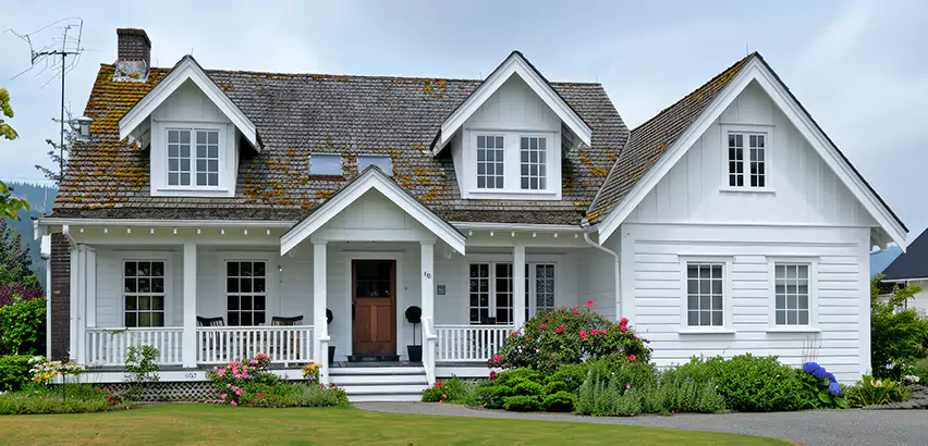 Professional Roofing and Siding Services in Highland Park, IL