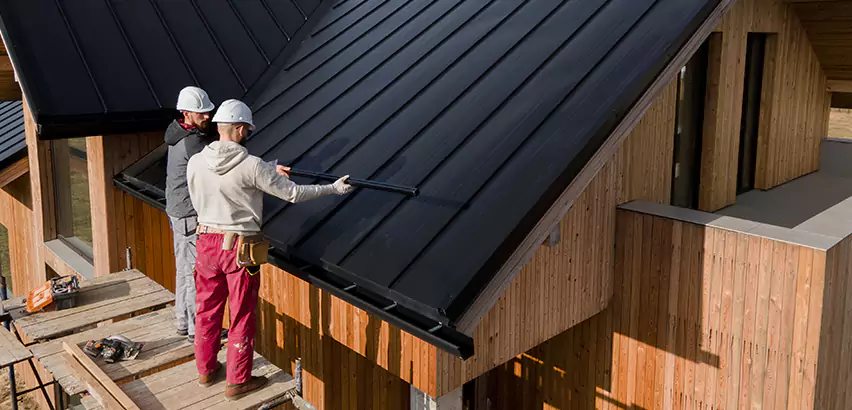 Metal Barn Roof Repair in Highland Park