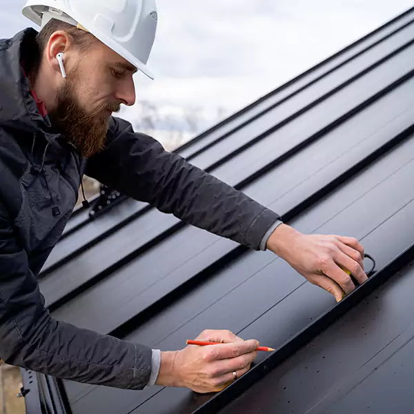 Why Highland Park Property Owners Choose Highland Park Roofing Pro for Tin Roof Repair service?
